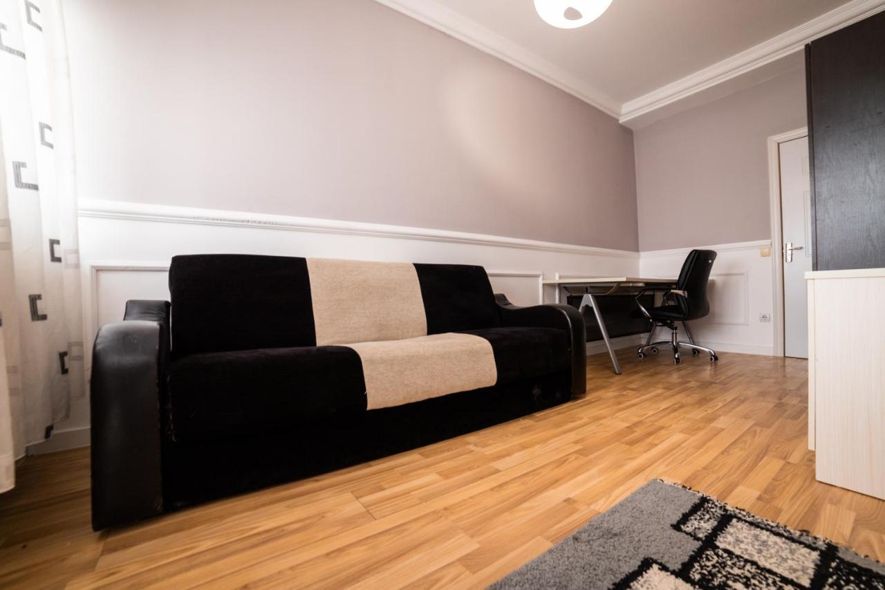 Apartamento Cedartree Prishtina Pristina Exterior foto