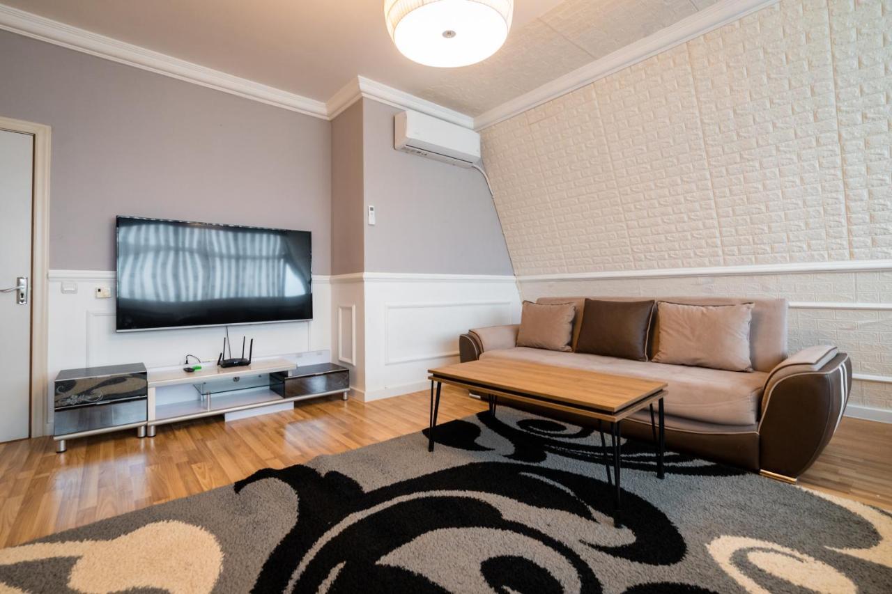 Apartamento Cedartree Prishtina Pristina Exterior foto