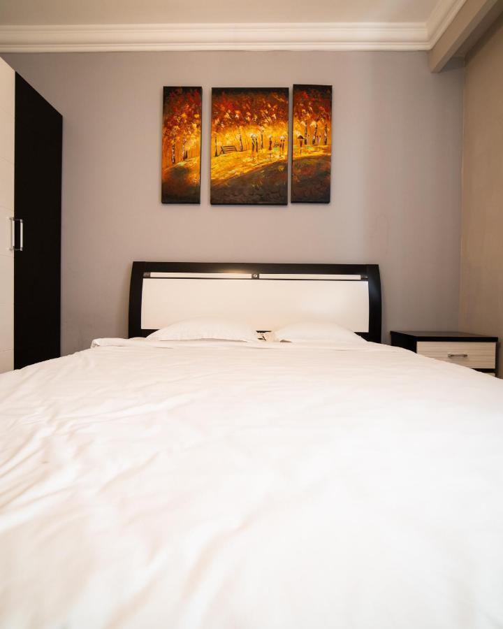 Apartamento Cedartree Prishtina Pristina Exterior foto